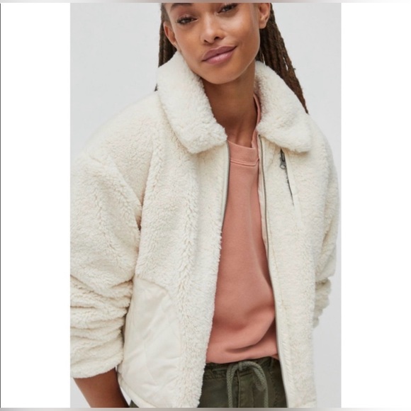 Anthropologie Jackets & Blazers - 🚨SOLD🚨Anthropologie Women's Cream Sherpa Jacket